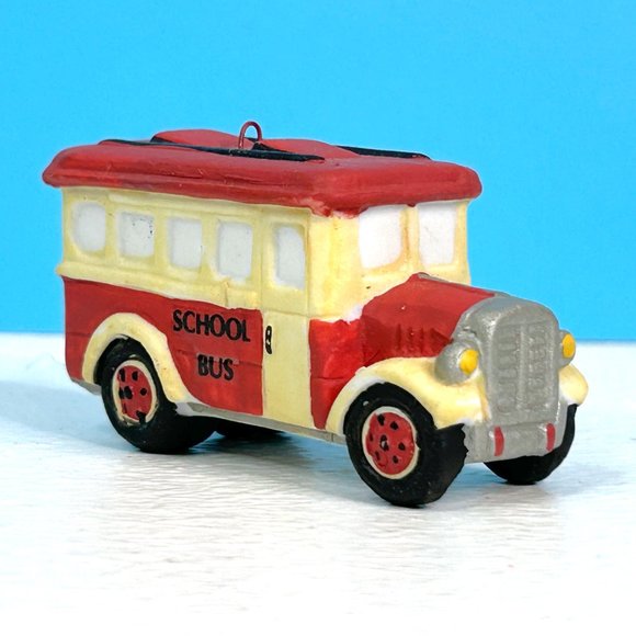 Vintage Retro Style School Bus Porcelain 2.5" Christmas Tree Ornament - Picture 5 of 5